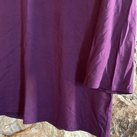 Anne Klein purple top - XL - NWT - Picture 3 of 3